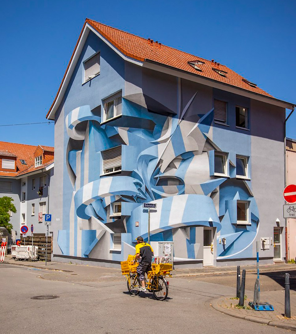 Painting 3D Optical Illusion Building