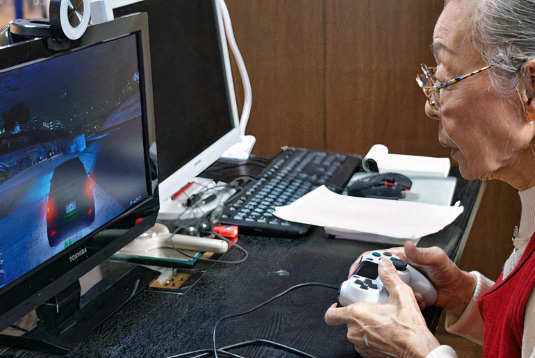 90-Year-Old Gamer Grandma