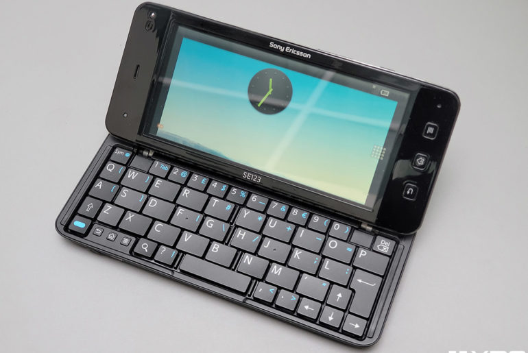 Sony Ericsson Xperia VAIO Prototype