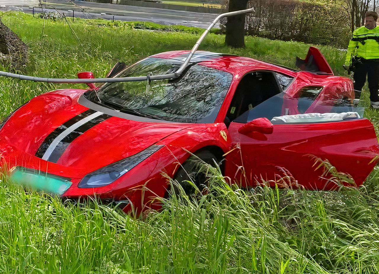 Ferrari 488 Pista Crash