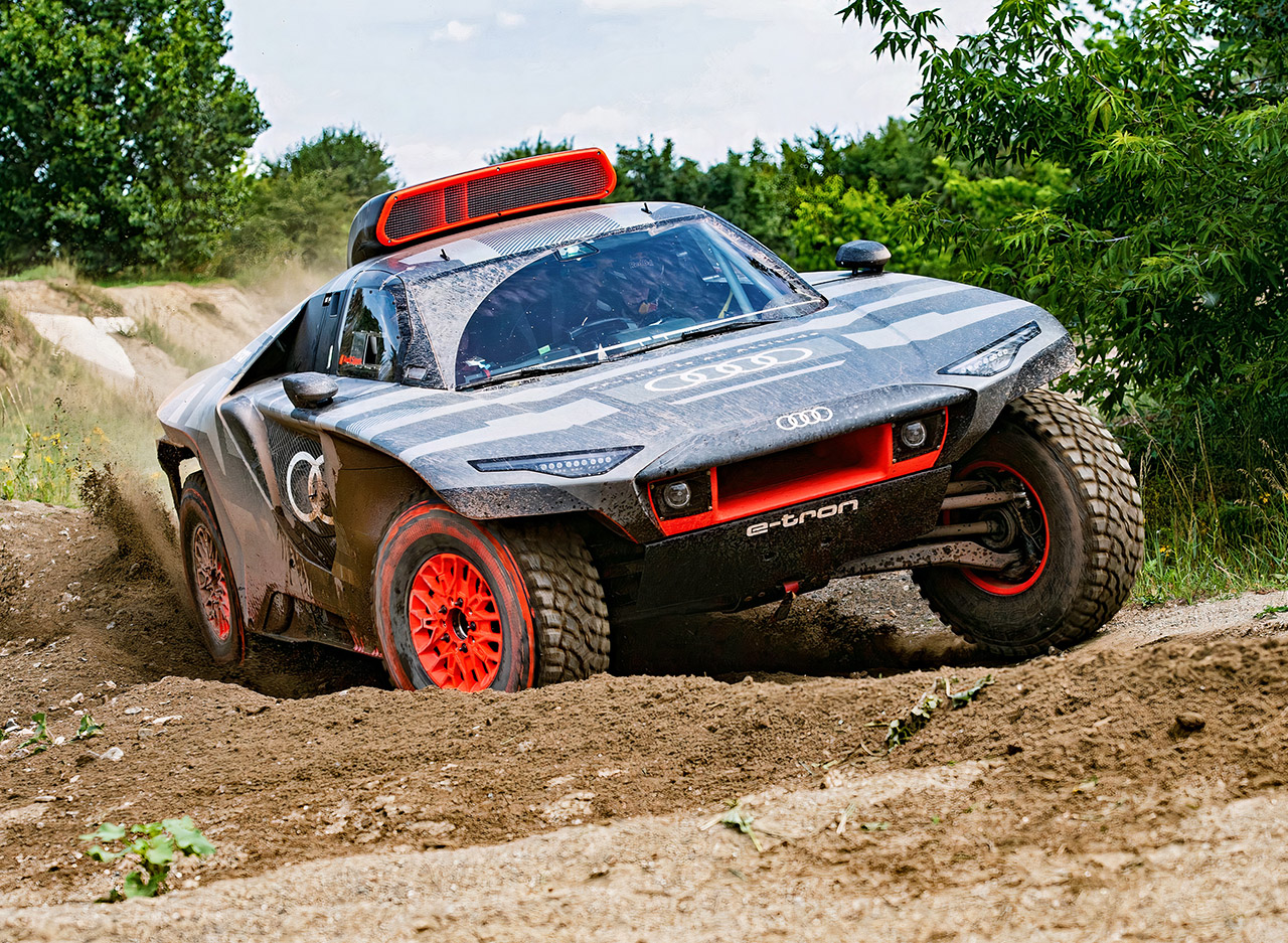 2022 Audi RS Q e-tron Electric Dakar Rally